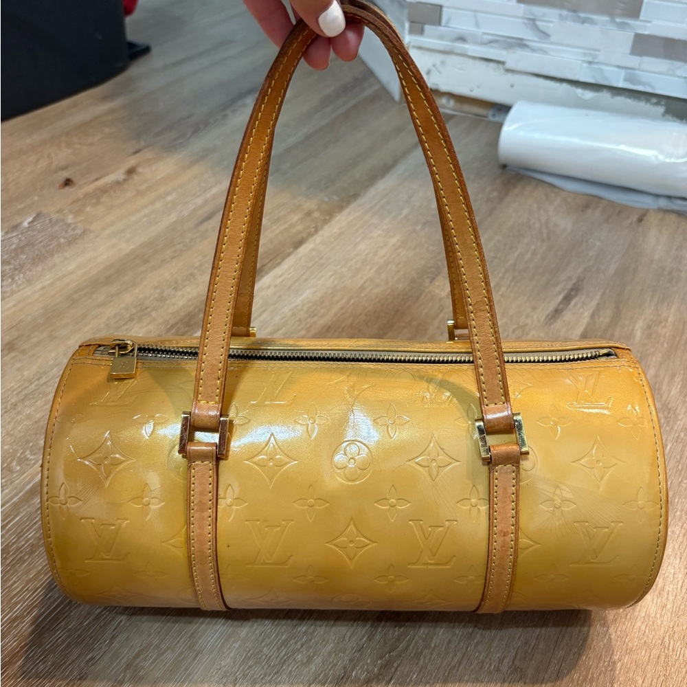 Louis Vuitton Yellow vernis papillon Bag